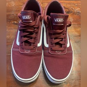Burgundy & white Vans 6.5 youth. Only worn once for a photo shoot.